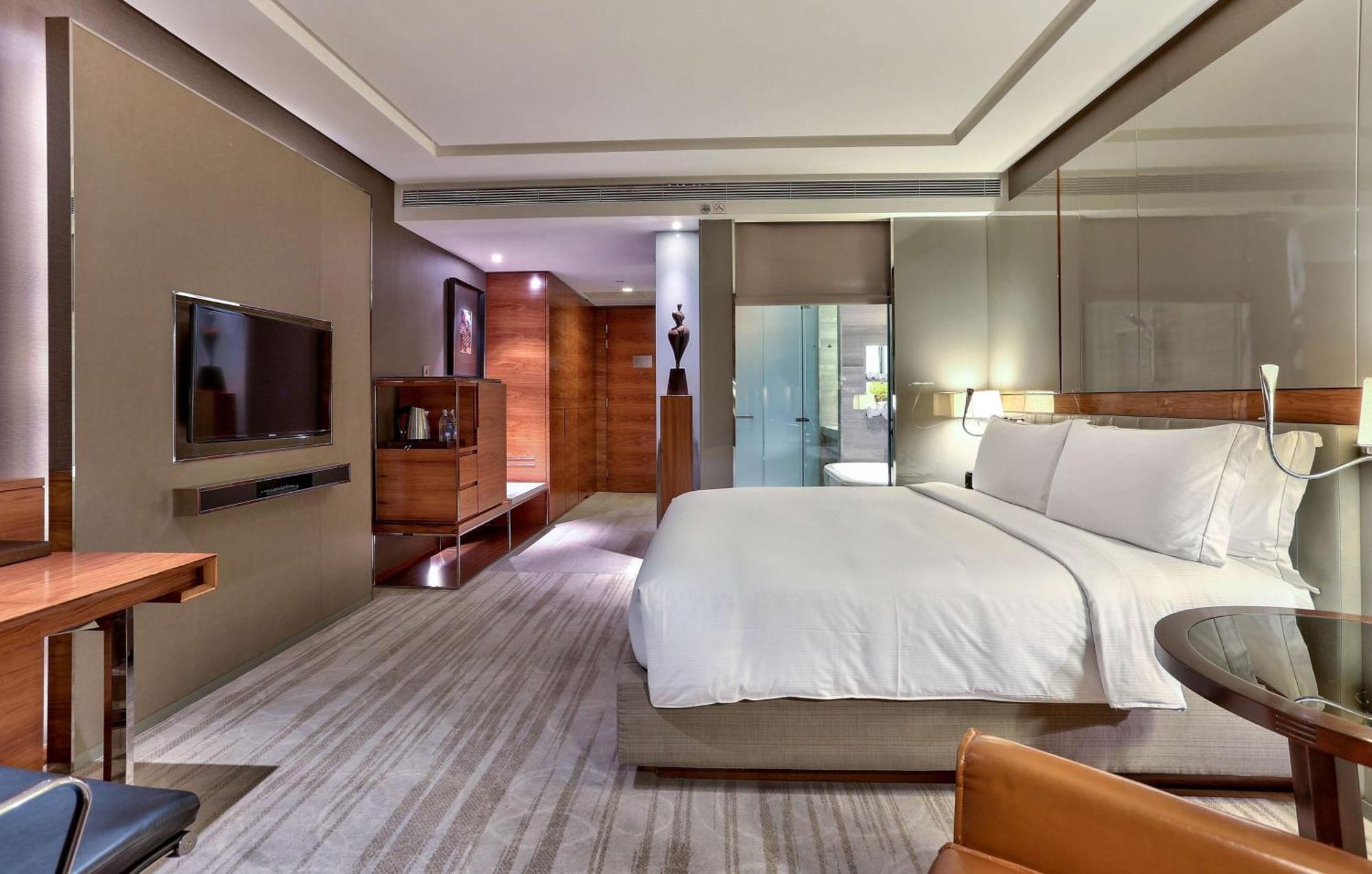 Hilton Sukhumvit Bangkok Hotel Bagian luar foto